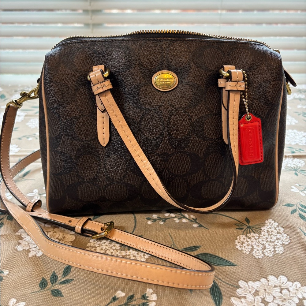 Coach Peyton Signature Bennett Mini Satchel